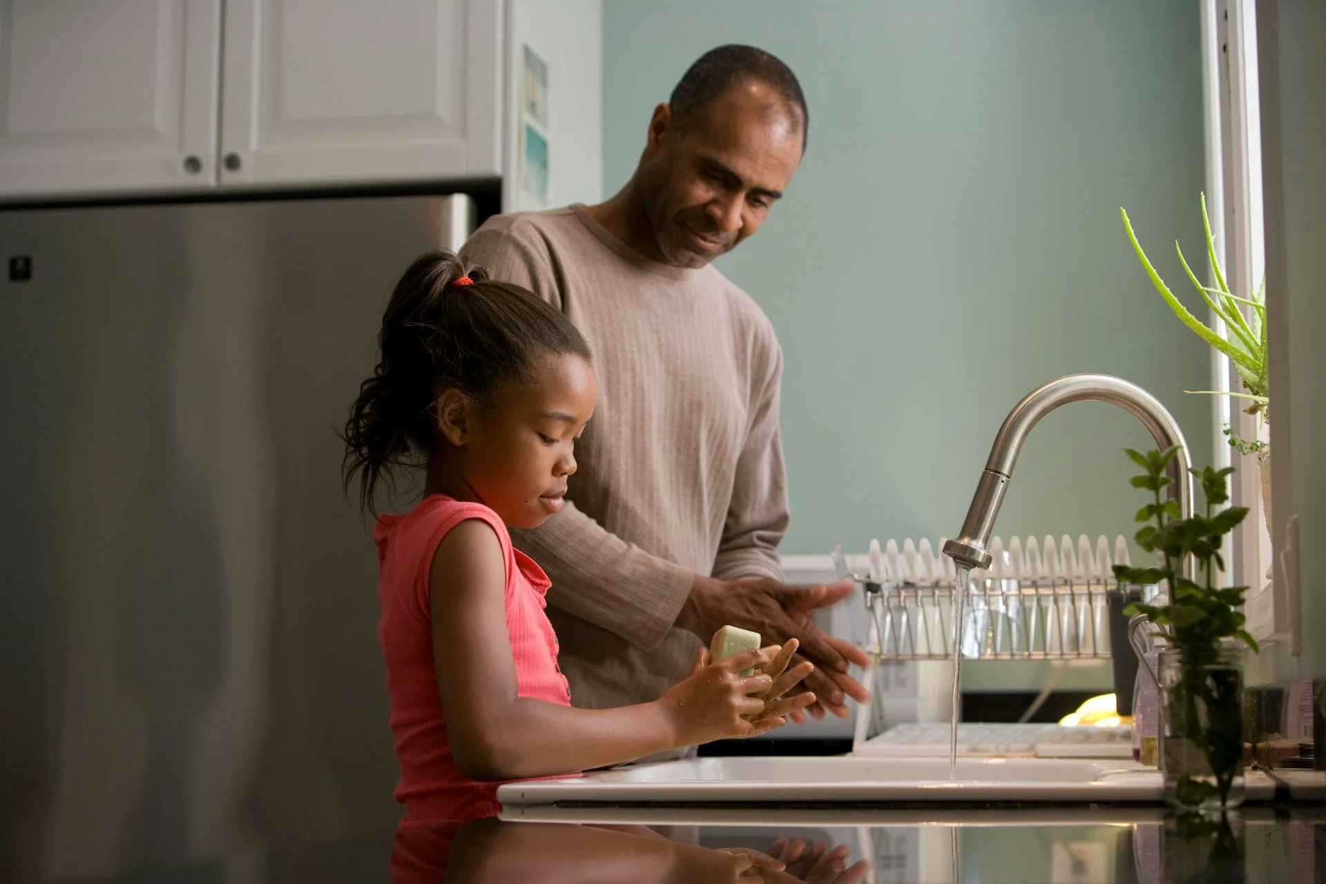 Kid Washing Hands